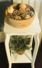 Load image into Gallery viewer, Cute Small Accent Table or Plant Stand