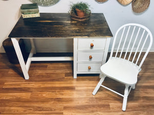 Perfect Farmhouse Desk & Chair