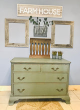 Load image into Gallery viewer, Charming Antique Dresser