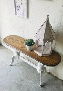 Perfect Farmhouse Entryway Table