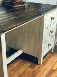 Perfect Farmhouse Desk & Chair