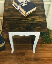 Load image into Gallery viewer, Perfect Little Farmhouse Accent Table