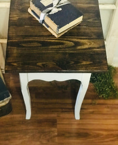 Perfect Little Farmhouse Accent Table