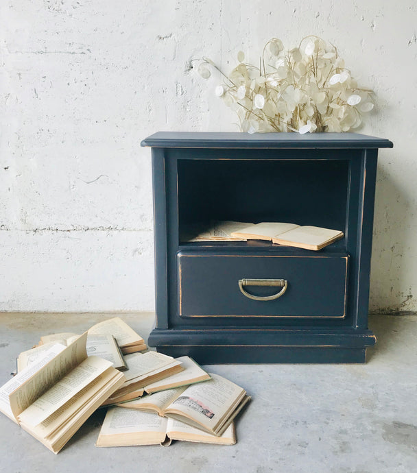 Moody Single Black End Table or Nightstand