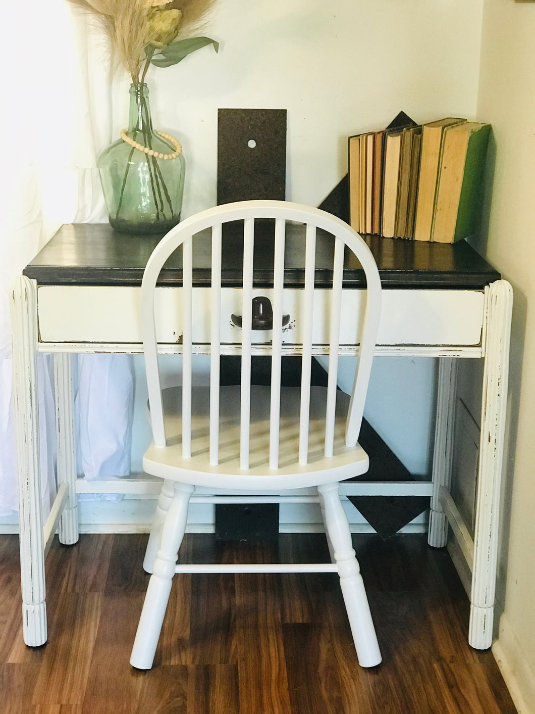 Unique Small Farmhouse Desk & Chair