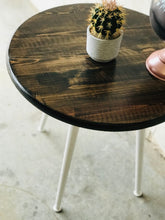 Load image into Gallery viewer, Retro Round Accent Table