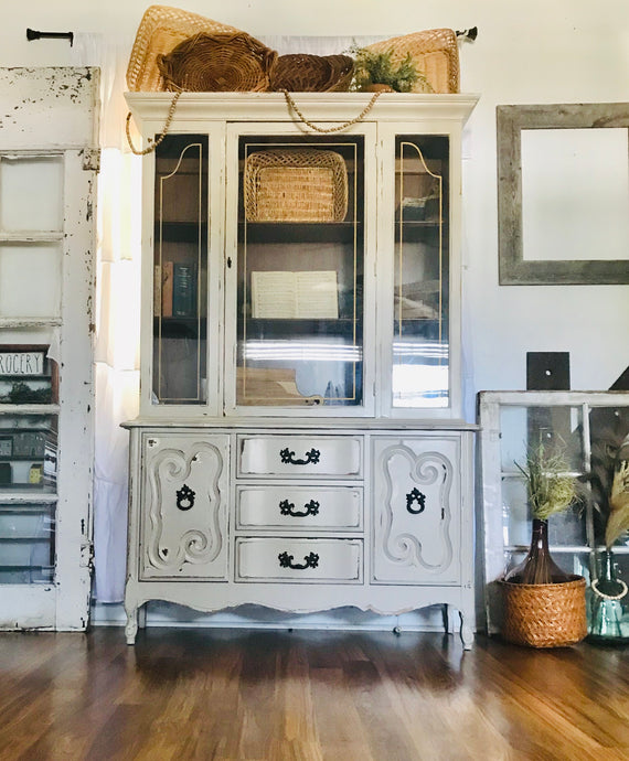 Beautiful French Provincial China Cabinet