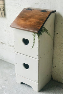 Adorable Farmhouse Vegetable Storage Bin