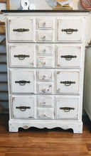 Load image into Gallery viewer, Charming Farmhouse Dresser Set