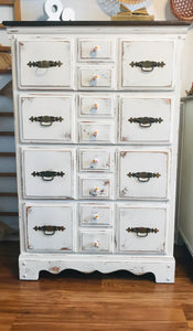 Charming Farmhouse Dresser Set