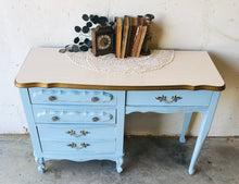 Load image into Gallery viewer, Pretty Vintage French Provincial Desk or Vanity