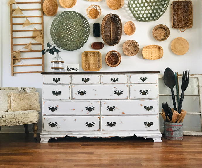 Solid wood Farmhouse Long Dresser with 11 Drawers