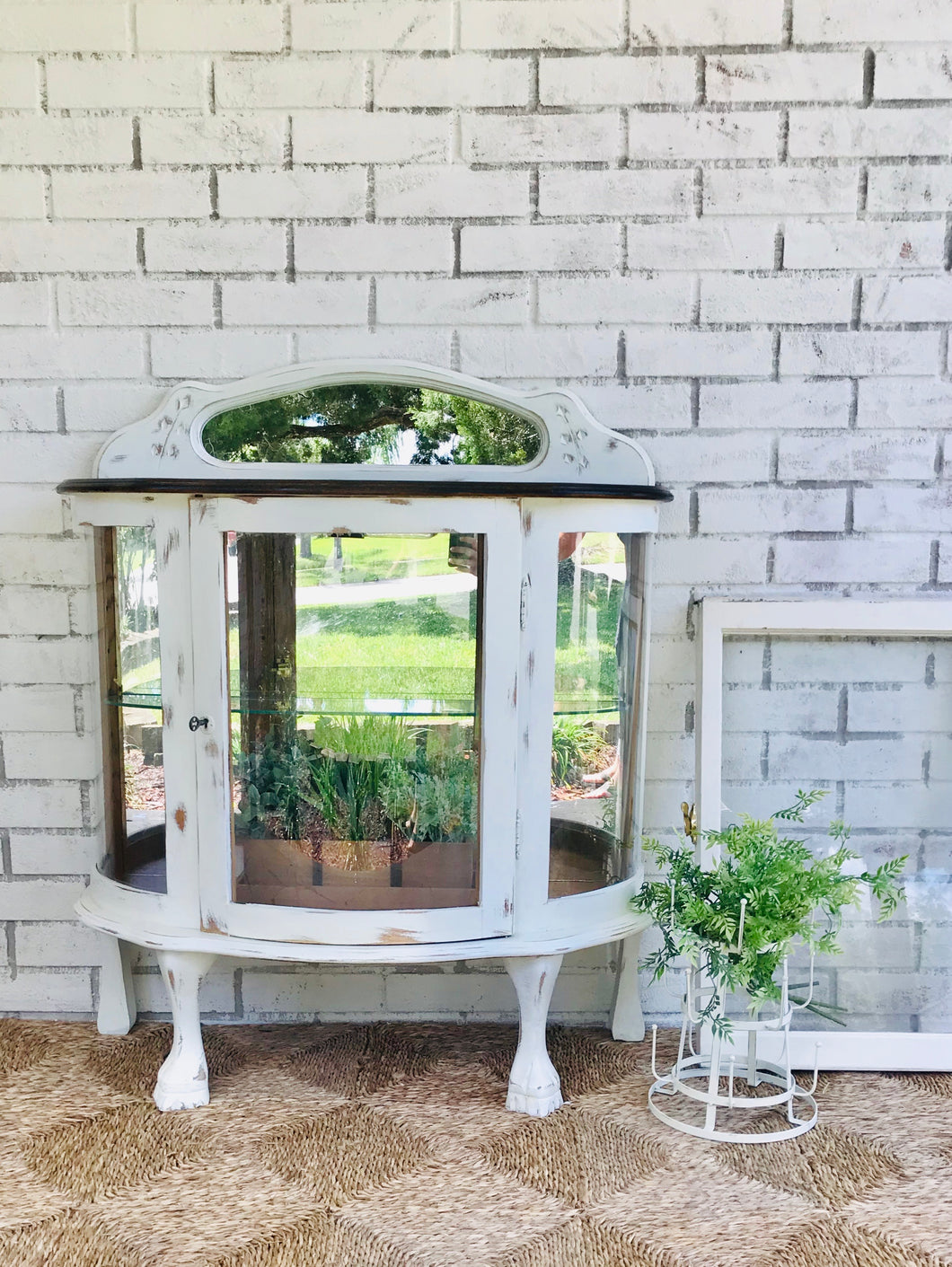 Pretty Farmhouse Lighted Curio Cabinet