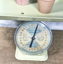 Load image into Gallery viewer, Vintage baby scale