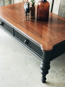 Classy Rustic Farmhouse Coffee Table