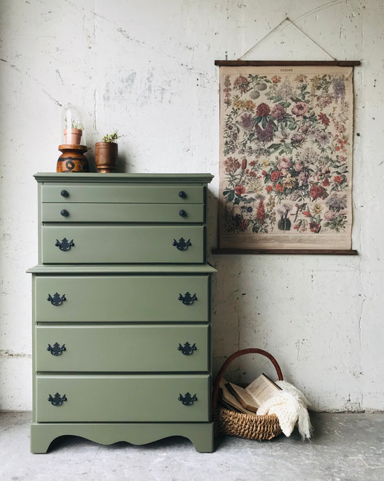 Beautiful Green Chest of Drawers