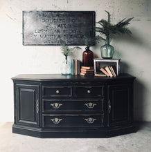 Load image into Gallery viewer, Stunning Vintage Credenza or TV Stand