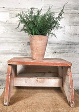 Load image into Gallery viewer, Primitive bench/riser