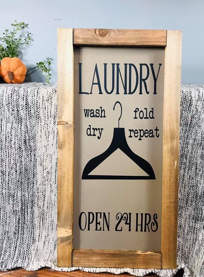 Laundry 24 hours sign