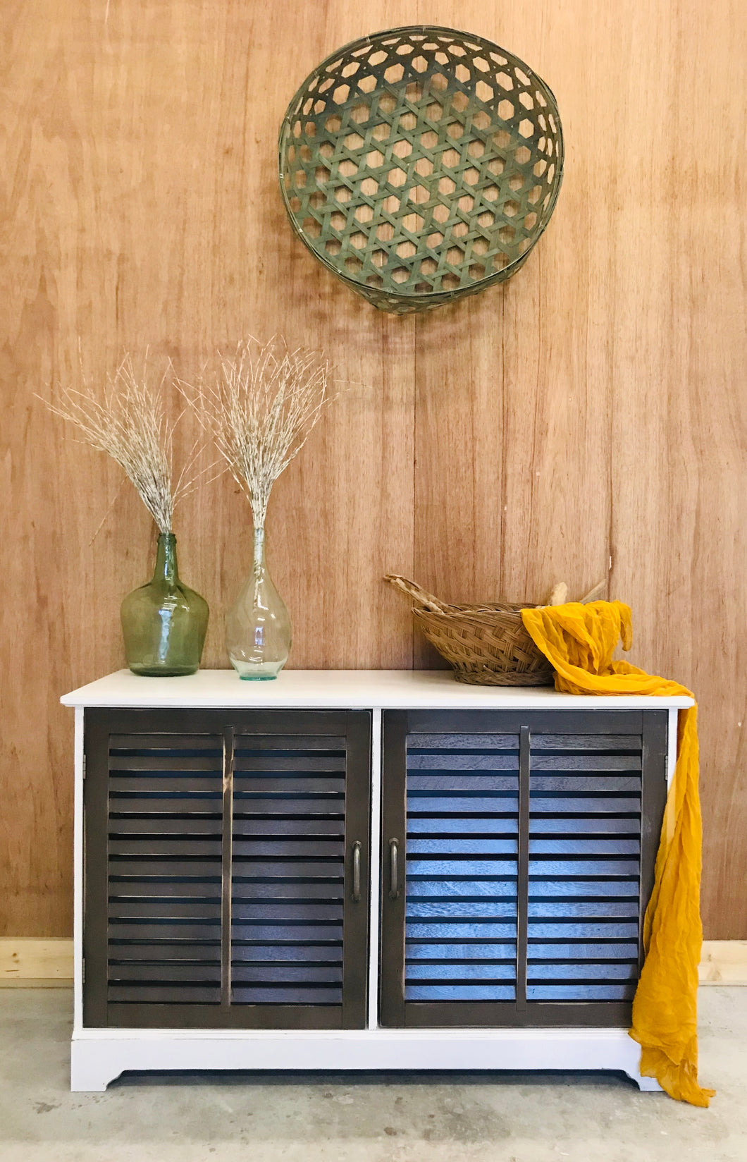 Pretty Shutter Door TV Stand