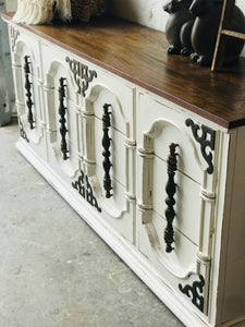 Stunning Bedroom Set