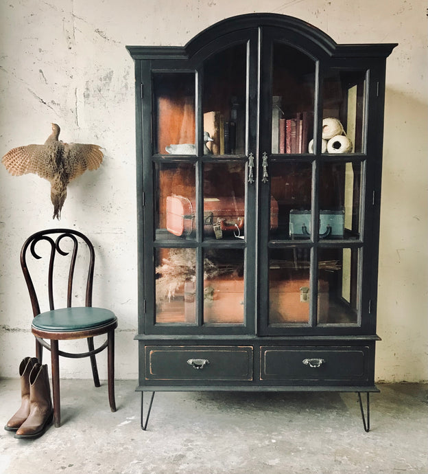 Stunning Antique Curio Display Cabinet