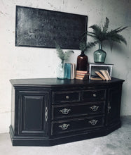 Load image into Gallery viewer, Stunning Vintage Credenza or TV Stand