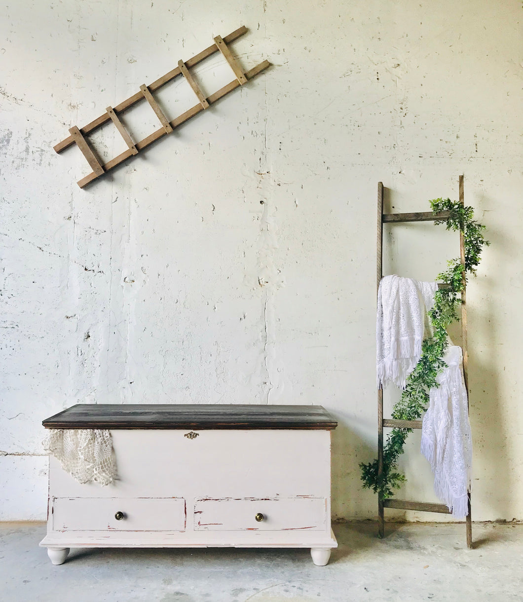 Farmhouse Wooden Blanket Chest