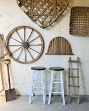 Load image into Gallery viewer, Rustic Farmhouse Barstool Set