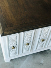 Load image into Gallery viewer, Large Vintage Farmhouse Single End Table