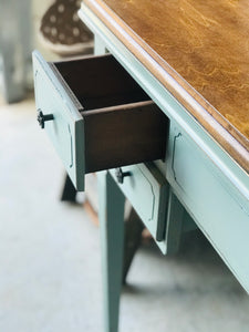 Lovely Revamped Vintage Sewing Desk