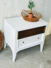 Load image into Gallery viewer, Stunning Vintage MCM Single Nightstand