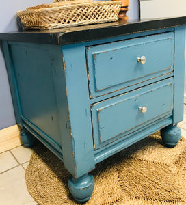 Pretty Chunky Blue Single End Table