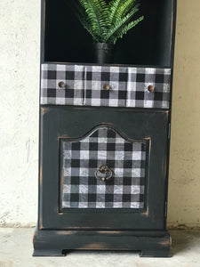 Farmhouse Buffalo Check Bookshelf