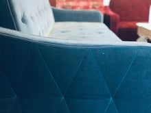 Load image into Gallery viewer, Gorgeous Velvet Tufted Convertible Sofas