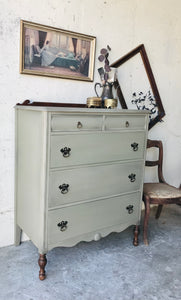 Beautiful Antique Chest of Drawers