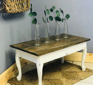 Adorable Small Farmhouse Coffee Table