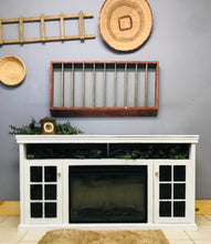 Load image into Gallery viewer, Beautiful Modern Farmhouse Fireplace Console