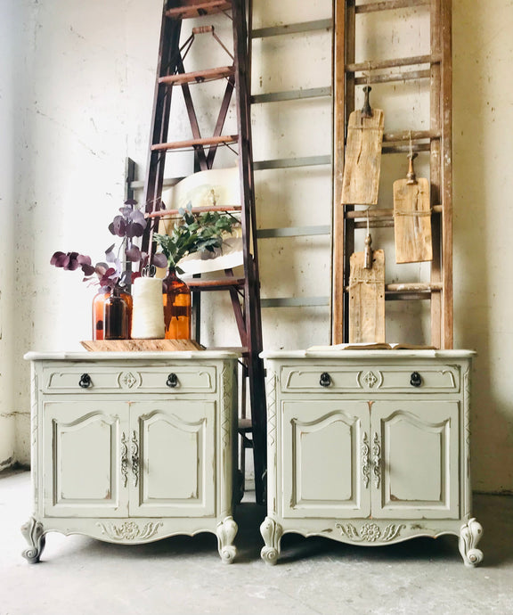 Stunning Large French Style Nightstand or End Table Set