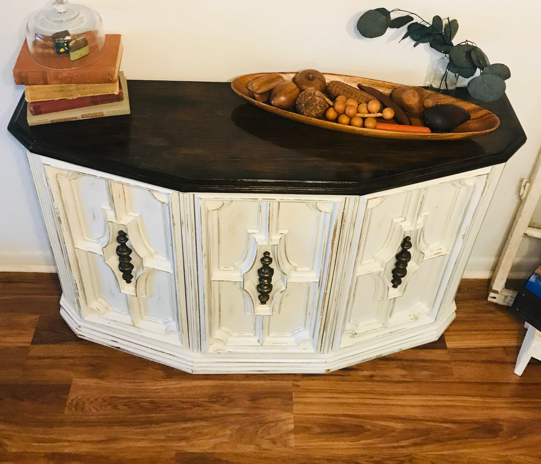 Beautiful Farmhouse Credenza