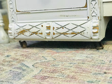 Load image into Gallery viewer, Gorgeous Vintage Vanity &amp; Chair