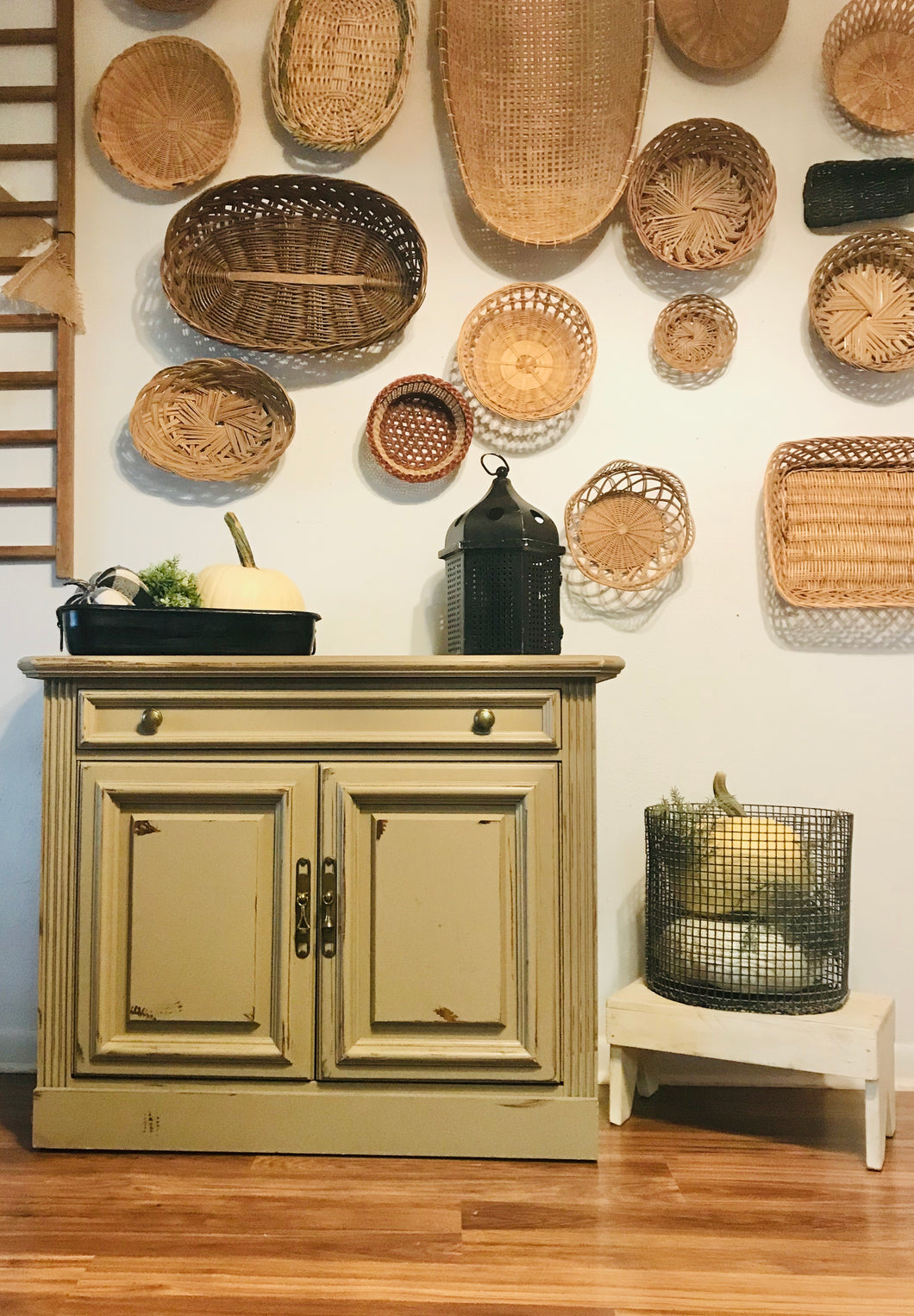 Adorable Farmhouse Credenza Cabinet