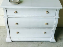 Load image into Gallery viewer, Unique &amp; Curvy Short Chest of Drawers