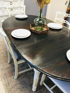 Beautiful Vintage Wood Table & Chairs