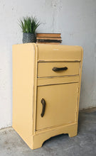 Load image into Gallery viewer, Pretty Vintage Waterfall End Table