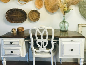 Beautiful Executive Desk & Chair