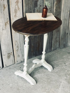 Cute Little Farmhouse Accent Table or Plant Stand