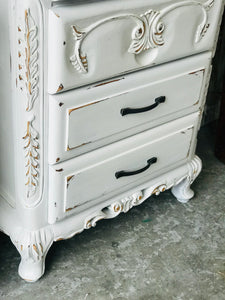 Beautiful Chunky Farmhouse Nightstand Set (2)