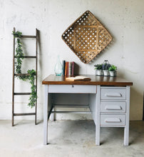 Load image into Gallery viewer, Charming Vintage Farmhouse Desk