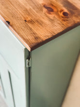 Load image into Gallery viewer, Amazing Farmhouse Pantry Cabinet